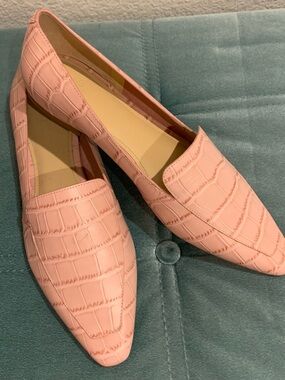 NEW! Marc Fisher Croc-Embossed Pointed Toe Flats in Pink